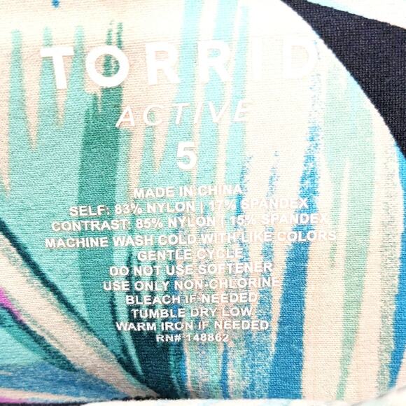 Torrid Womens 5X Leggings High Rise Tropical Performance Core Crop V Band Active - Picture 5 of 6